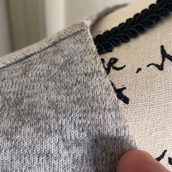 Soft Surroundings Gray Floral Print Tunic Feminine Casual Contemporary Boho - Picture 8 of 13